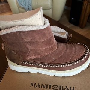 Manitobah mukluks Pacific insulated puffer Boot